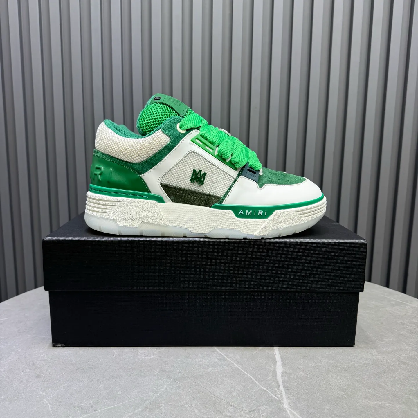 Men's shoes 💰660💰 AMIRI AMIRI trendy brand hot sale 🔥 Available all year round, couples 💑 Official website synchronization Imported fabrics 1⃣️ vs 1⃣️ replica, original factory special original sole, 35-45 (45. non-refundable)
